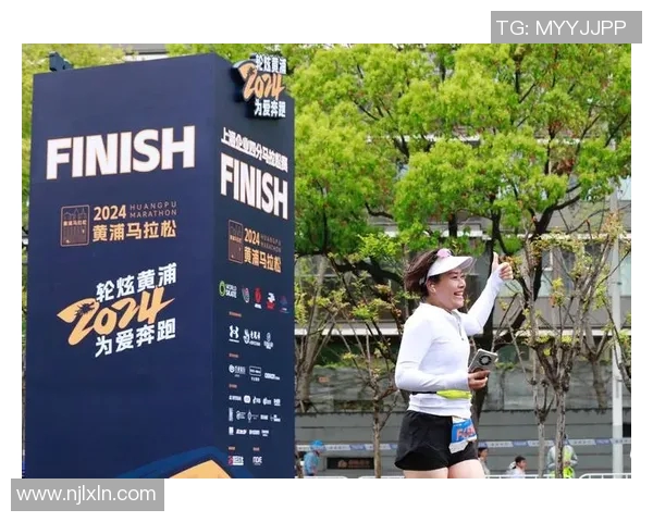 上海滑板队勇闯城市马拉松的奋斗历程与精彩瞬间